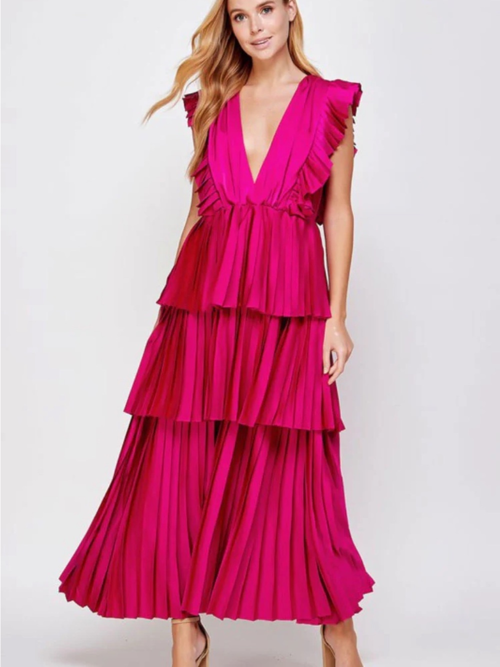 Women's Strut & Bolt Fuchsia Tiered Pleated Maxi Dress